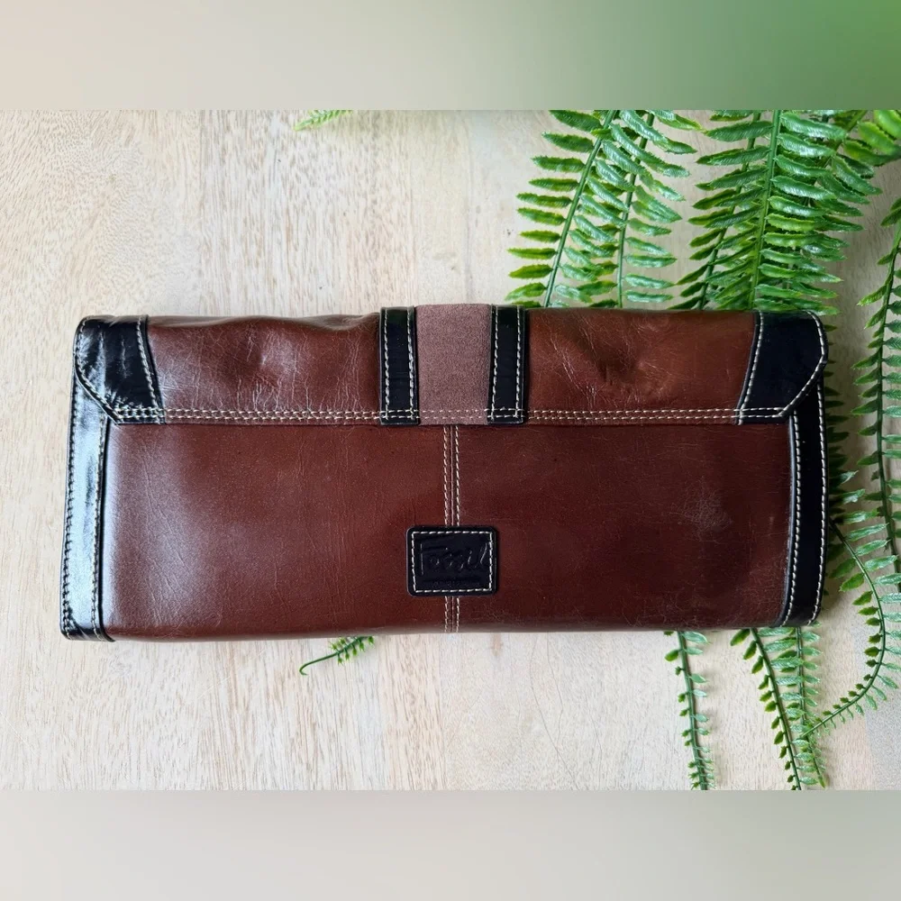 Fossil Leather Clutch Brown and Black Never Used, Wallet Purse